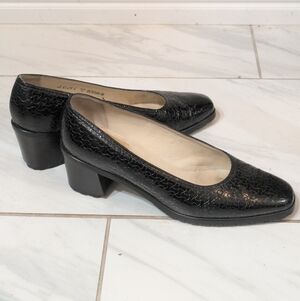 Bally Textured Black Heels | Classic Chic | Size 7.5 C